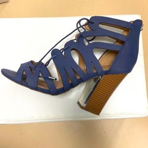 Blue heeled lace-up sandal with zip back
